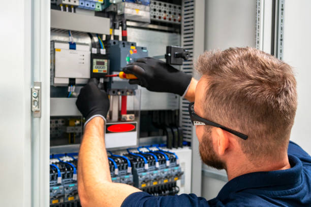 Best Electrician Near Me  in Minot Af, ND